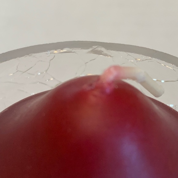 Crackle Glass Clear Candle Holders, set of two with Candles. - Picture 6 of 7